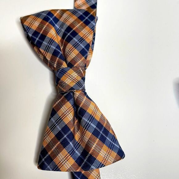 Set of 3 Bow Ties 1 BWT, 2 NWOT - Picture 5 of 7